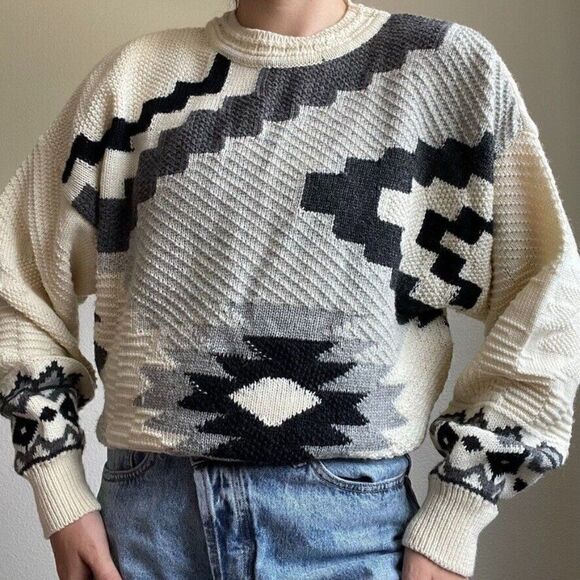 Beylerian Paris Vintage 80s Aztec Southwestern Geometric Wool Oversized Sweater - Picture 5 of 11